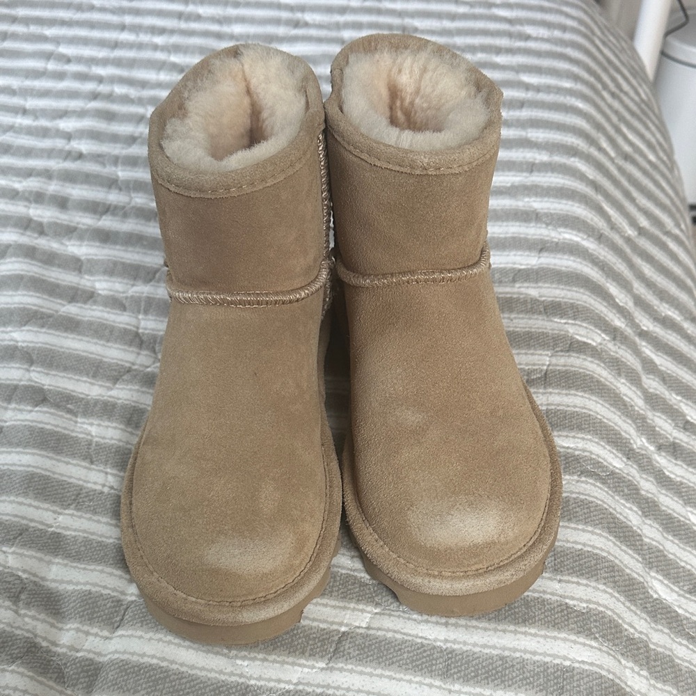 BearPaw Tan Suede Ankle Boots